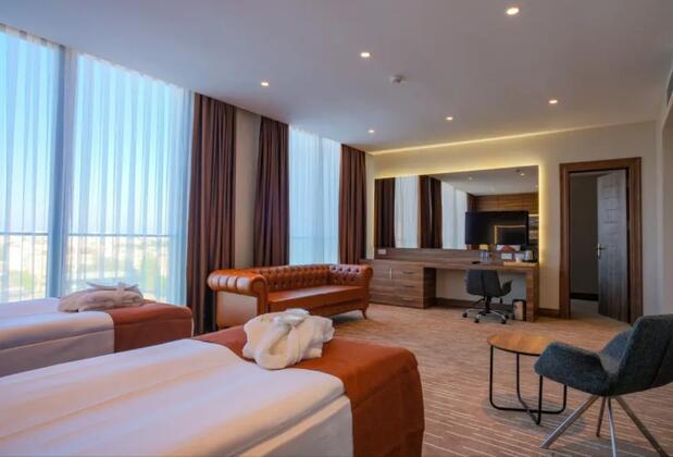 Ekor Elegance Hotel - Görsel 3