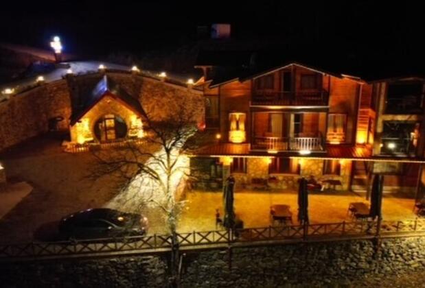 Uzungöl Özen Villa Apart - Görsel 12