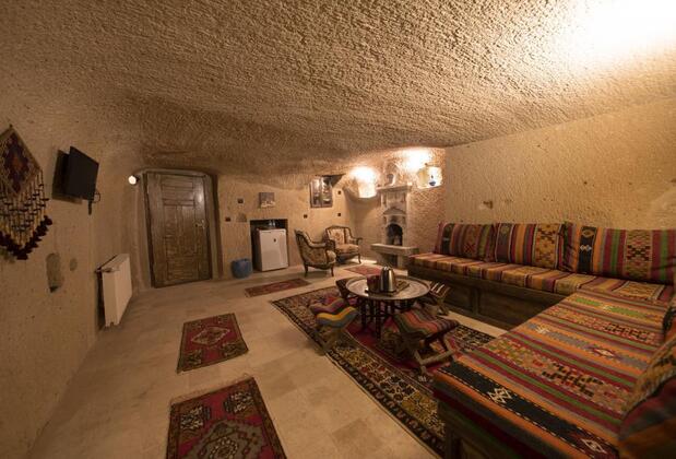 Shiraz Cave Cappadocia - Görsel 3