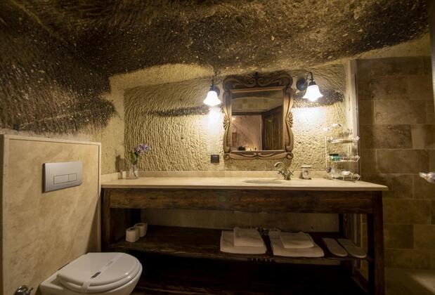 Shiraz Cave Cappadocia - Görsel 9