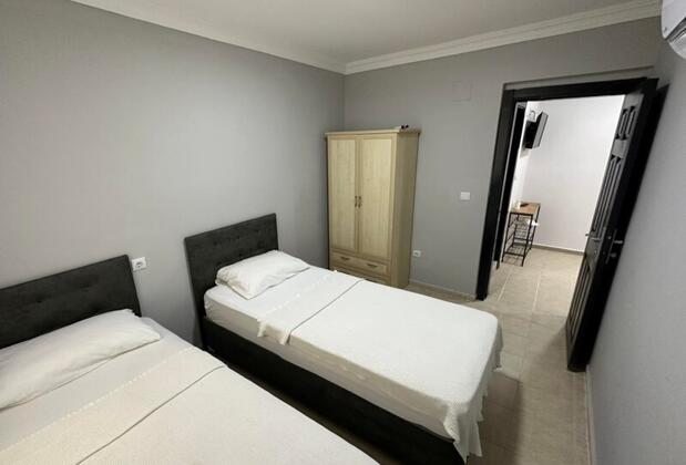 Tom London Apart - Görsel 10