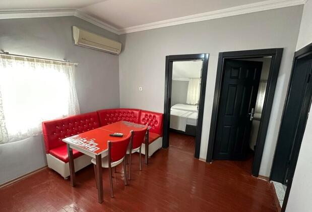 Tom London Apart - Görsel 11