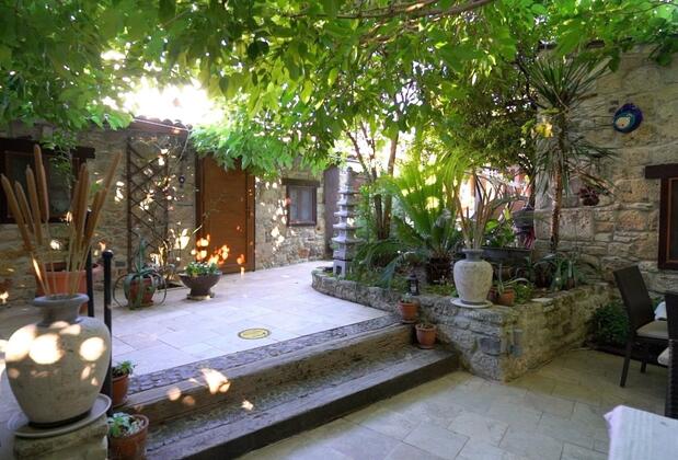 Eski Foça Lavinya Antik Hotel - Görsel 4