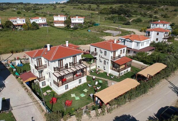 K Bozcaada Paralia - Görsel 3
