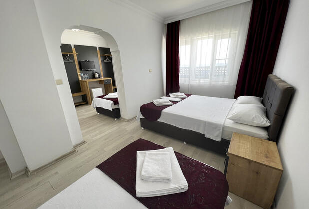 Akçay Pier Hotel Restaurant  Beach - Görsel 7