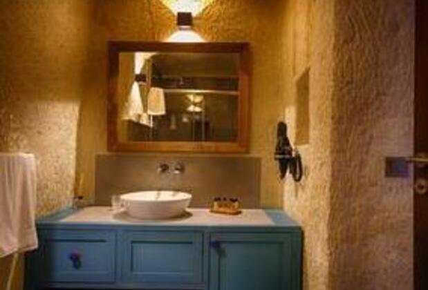 1811 Cave Hotel - Görsel 6