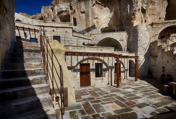 1811 Cave Hotel - Görsel 3