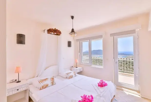 Tübin Kültür Evi Kaş - Görsel 6