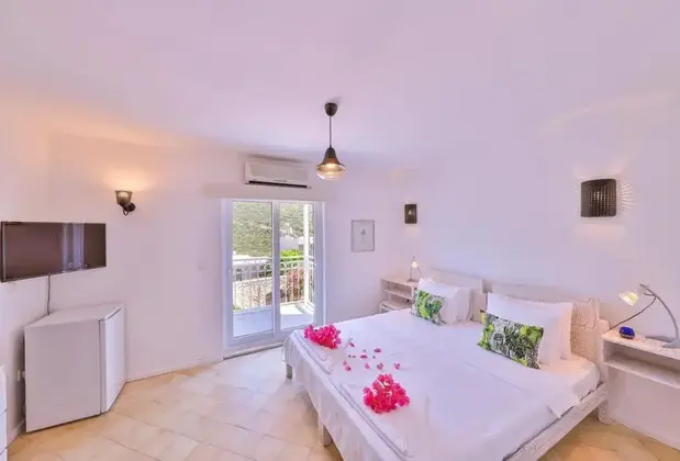 Tübin Kültür Evi Kaş - Görsel 7