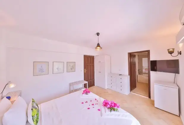 Tübin Kültür Evi Kaş - Görsel 12