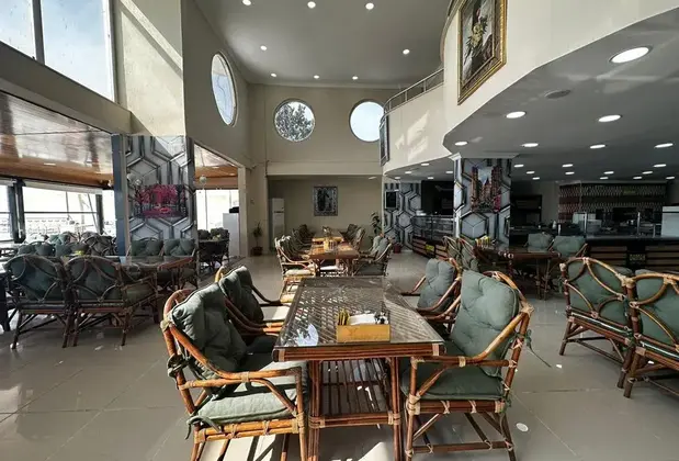 Nus Grand Hotel - Görsel 5