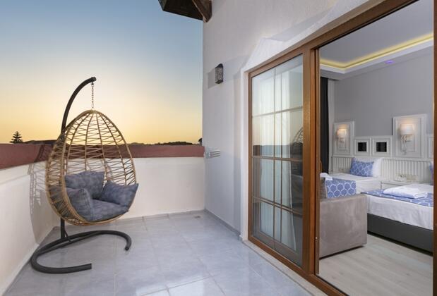 Loxia Comfort Club Side - Görsel 13