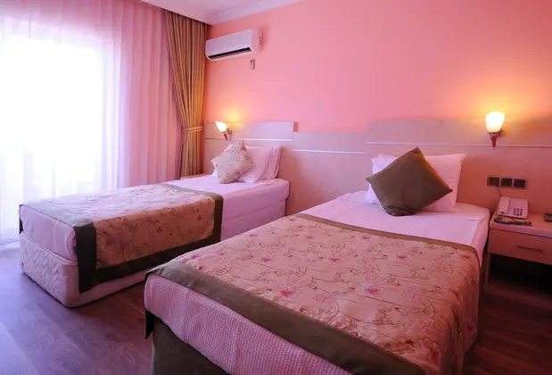 Sun Beach Hill Hotel - Görsel 4