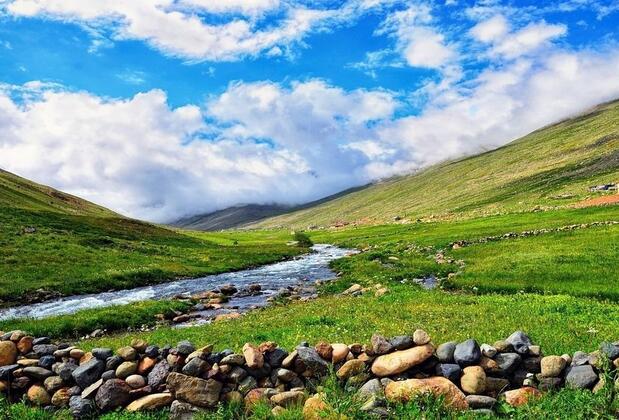 Güzelliğiyle Büyüleyen Erzurum Yaylaları