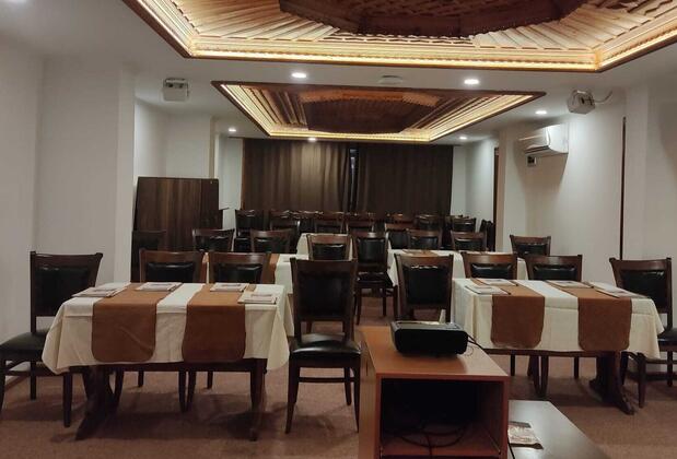 Grand Hotel Azmakhan Spa & Wellness - Görsel 4