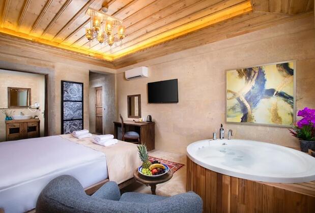 Cappadocia Pyramid Stone House - Görsel 8