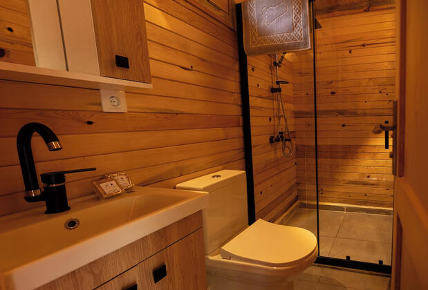 Goat Bungalow and Camping - Görsel 6