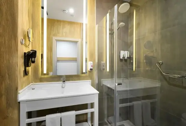 İbis İstanbul Airport Hotel - Görsel 5