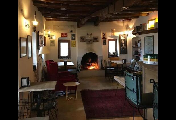 Kapı 46 Hostel Kitchen & Pub - Görsel 11