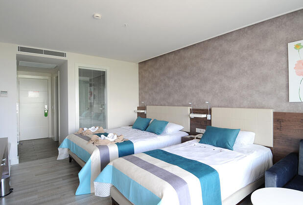 Gold Island Selected - Görsel 17