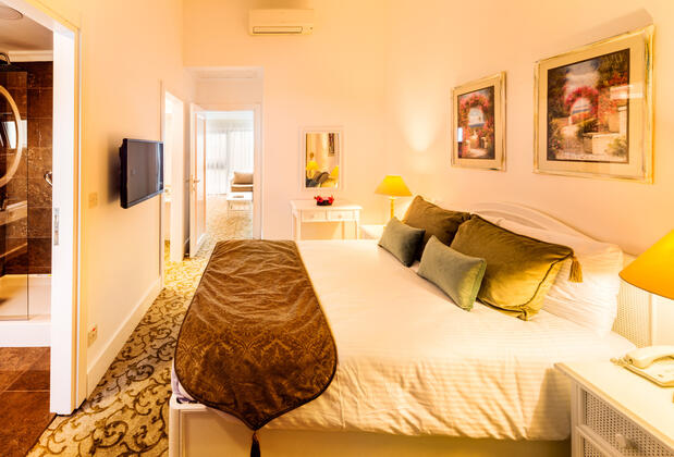 The Olive Tree - Görsel 9