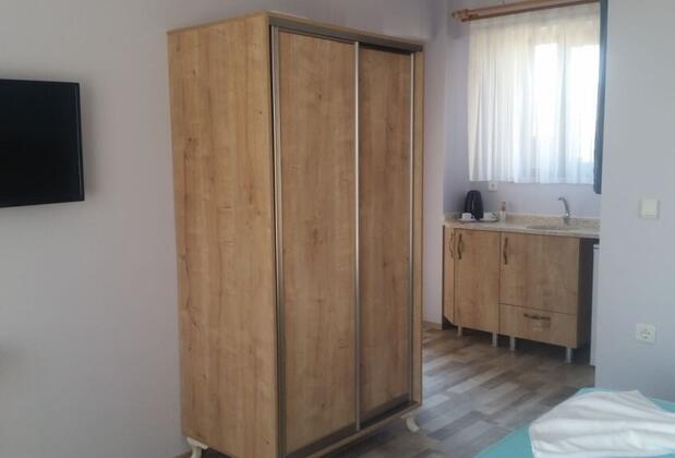 Gökçeada Laz Koyu Konukevi - Görsel 16