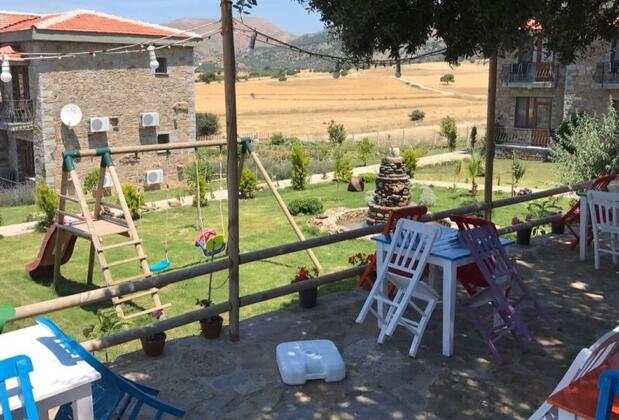 Gökçeada Laz Koyu Konukevi - Görsel 6