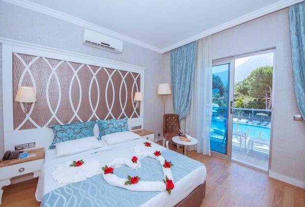 Ocean Blue High Class Hotel - Görsel 11