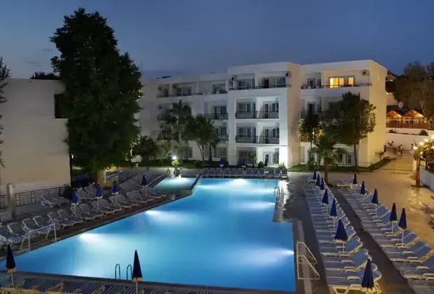 Larissa Hotels Beach Club Side - Görsel 3