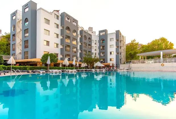 Caprice Beach Hotel - Görsel 5