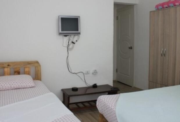 Yalova Çınarcık Gezer Pansiyon  - Görsel 13