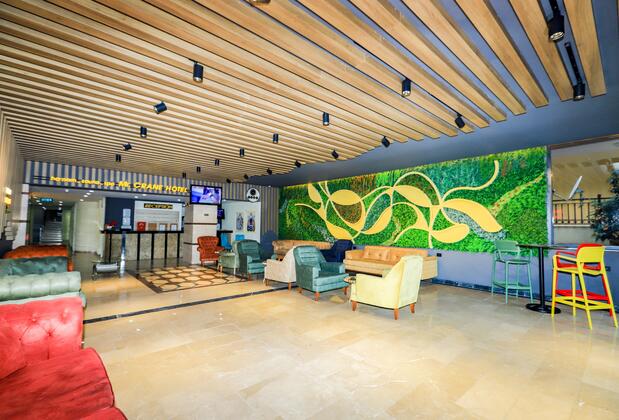 Mr. Crane - Görsel 8