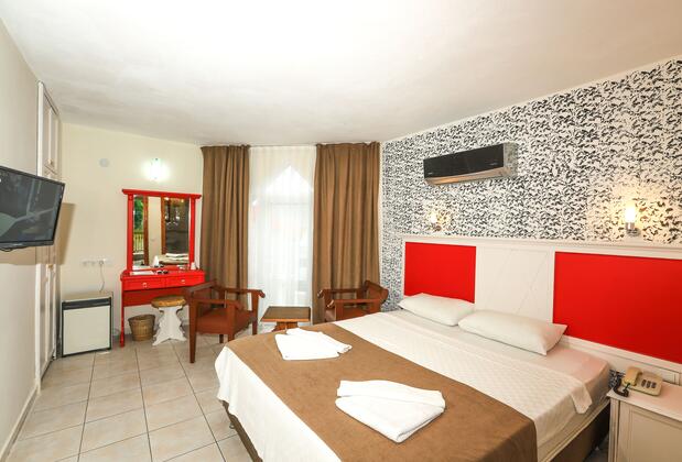 Mr. Crane - Görsel 6