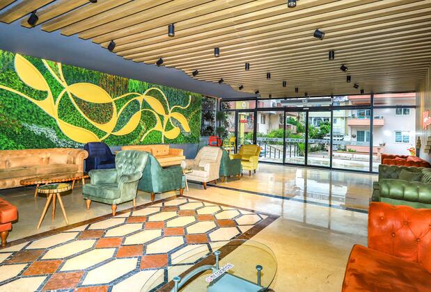 Mr. Crane - Görsel 9