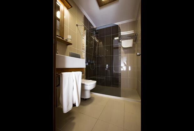 Akyaka Azmakhan Otel - Görsel 3