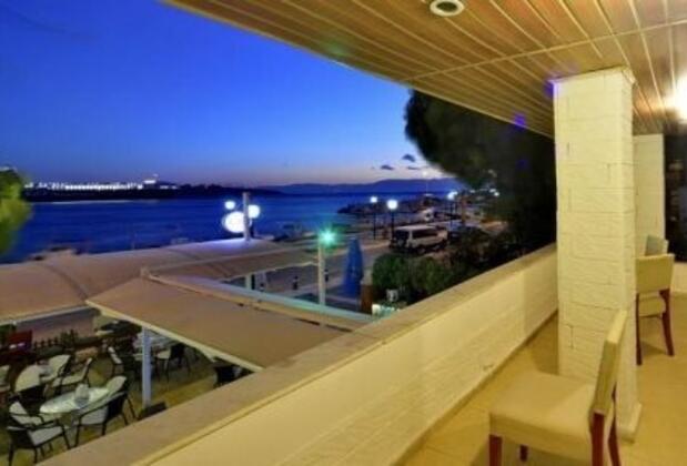 Angora Cafe Pansiyon Çeşme - Görsel 4