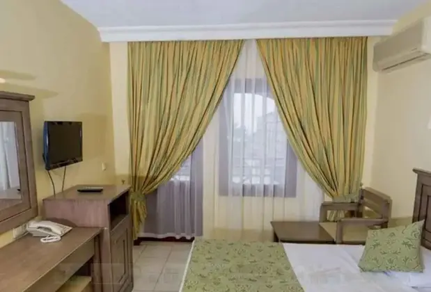 Club Tropical Beach - Görsel 3