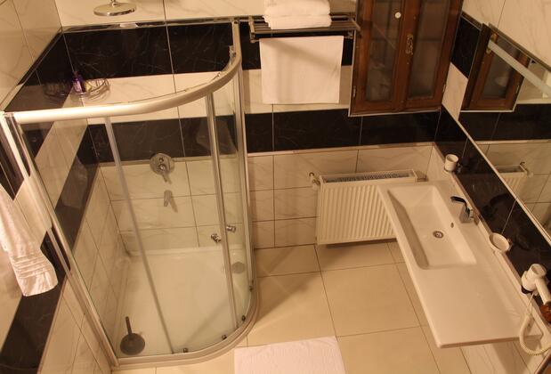 Bayer Stone House - Görsel 13