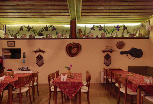 Jerveni Cave Hotel - Görsel 13