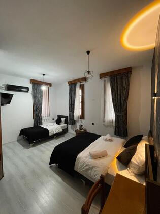 Bütünoğlu Aile Hoteli Antalya Kaleiçi - Görsel 13