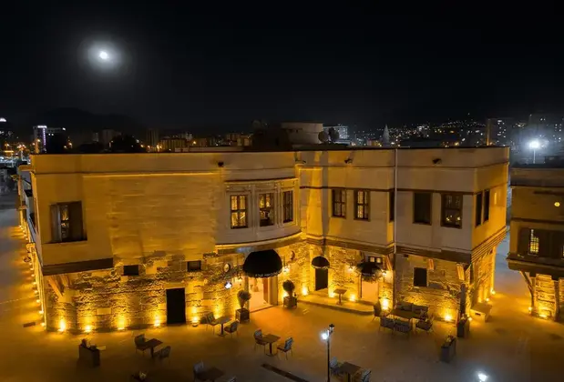 Four Mansions Hotel - Görsel 11