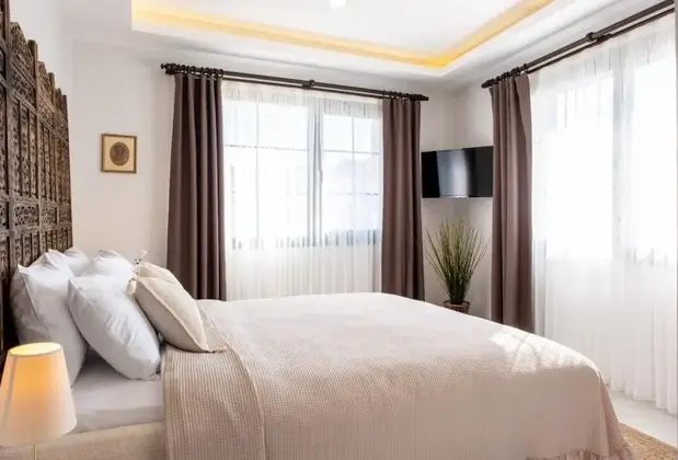 Dia Urla - Görsel 3