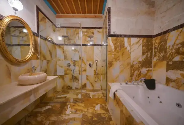 Secret Hill Cave Suites - Görsel 34