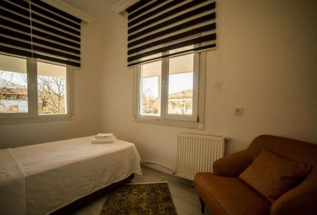 Sapanca Bageni Villa Bungalov - Görsel 12