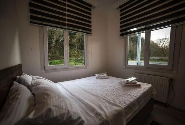 Sapanca Bageni Villa Bungalov - Görsel 9