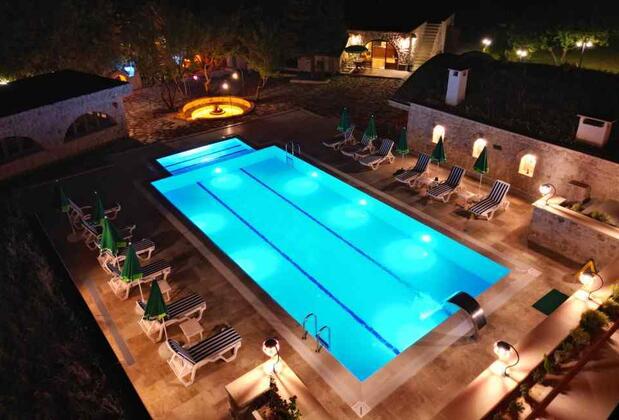 Cappadocia Hobbit House - Görsel 3