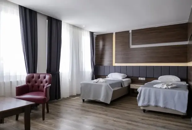 Lort Otel - Görsel 5