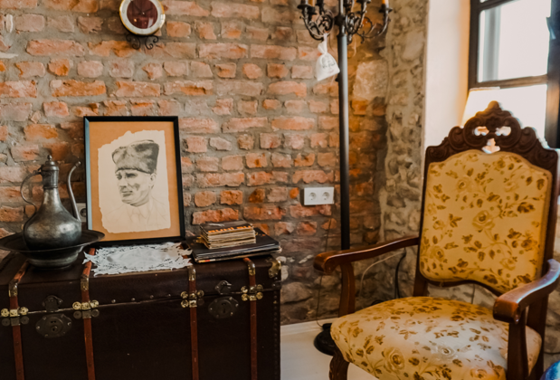 1870s Taş Konak Otel Sanat Sokağı - Görsel 8