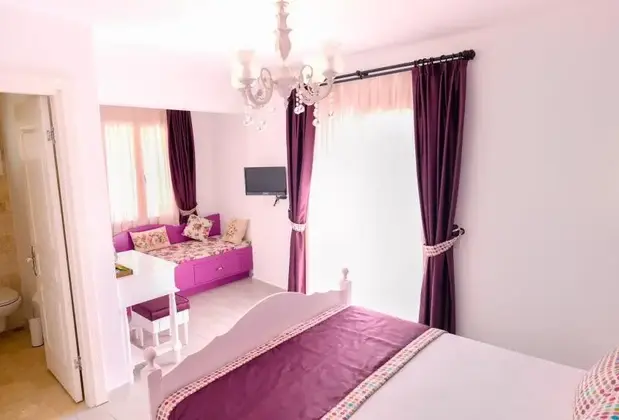 Demir Alaçatı Otel - Görsel 4