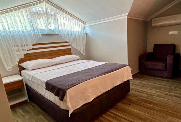 Lopera Beach Hotel - Görsel 5